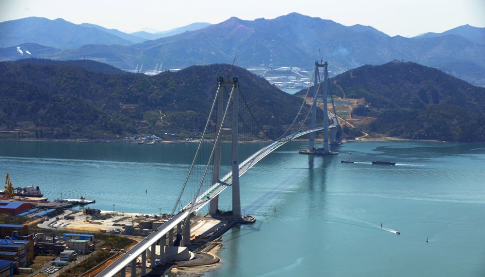 Ji-Sun-Sin-Samyj-vysokij-most