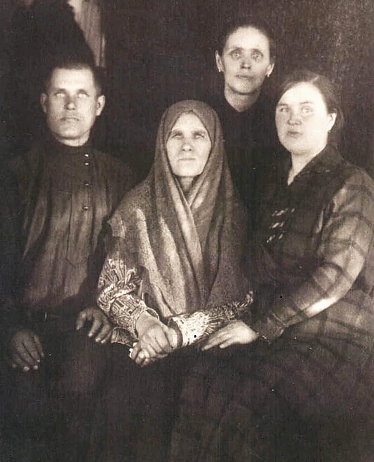 Vdova-Grigoriya-Rasputina
