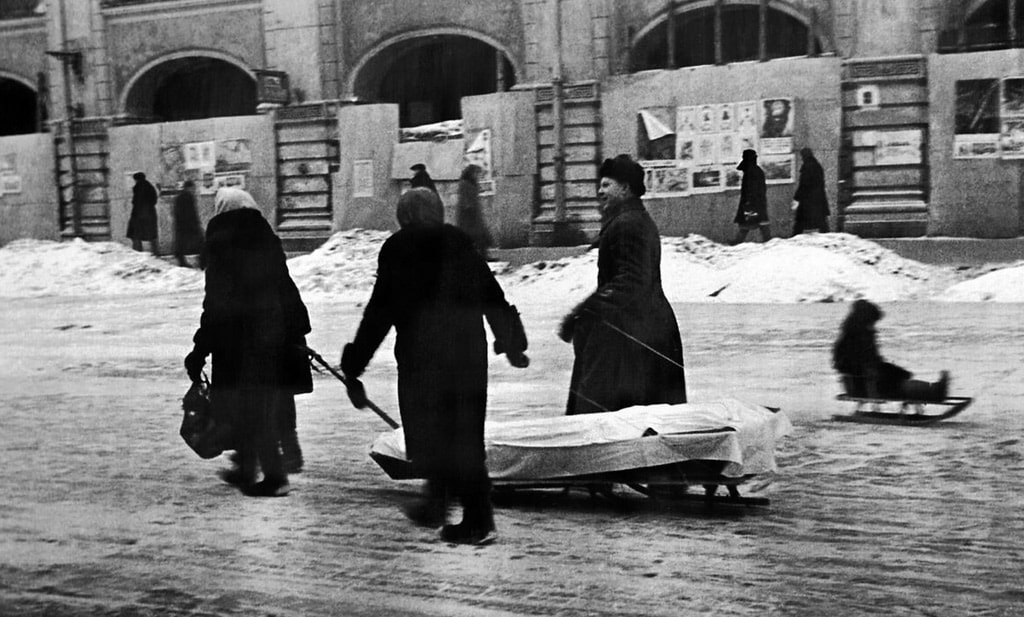Реферат: Предприятия Ленинграда в годы блокады