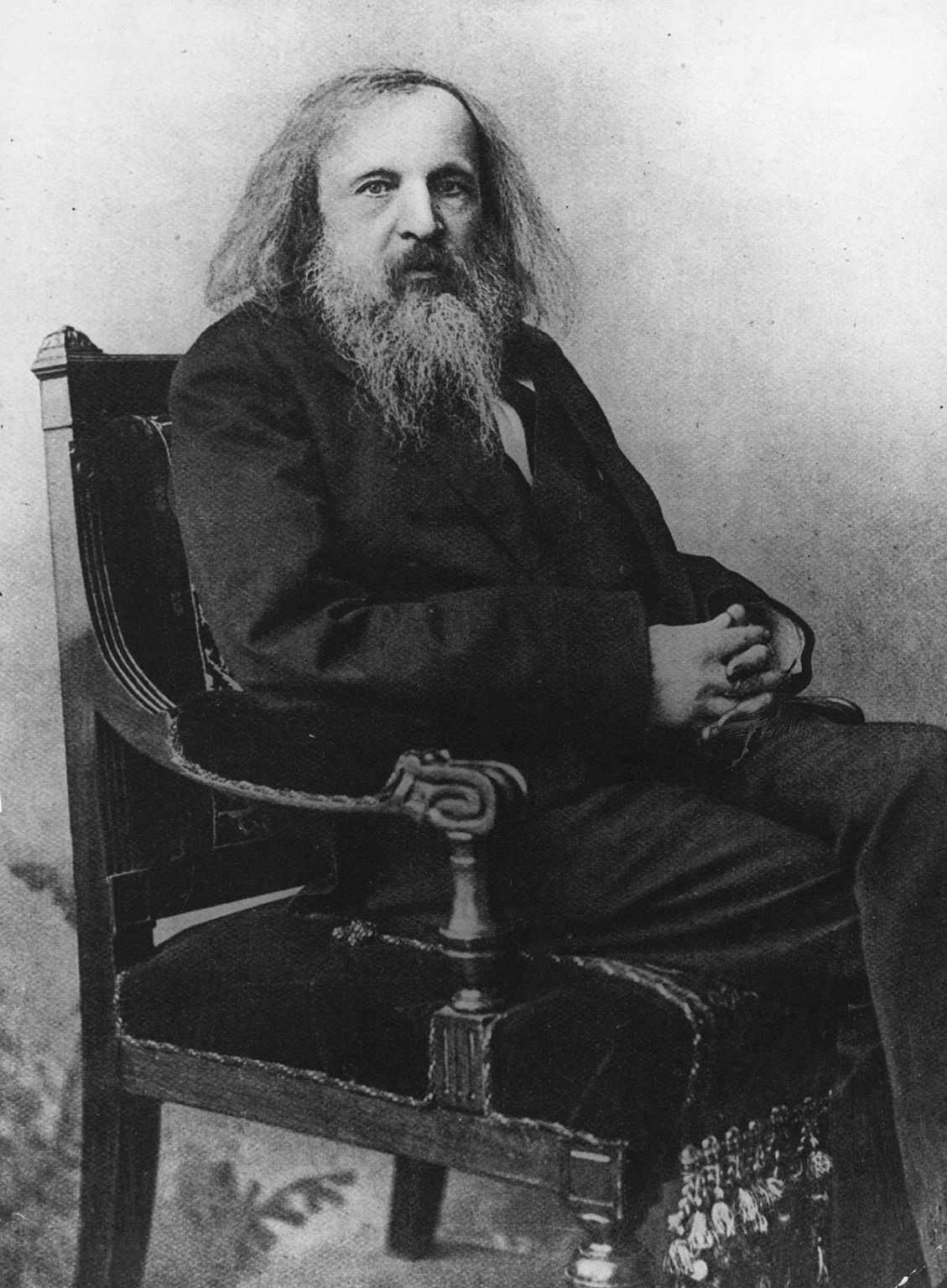 Д.И. Менделеев (1834-1907)